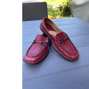 Born Loafers Womens 7.5 / 38.5 Red Croc Embossed Leather Slip On Casual Shoes